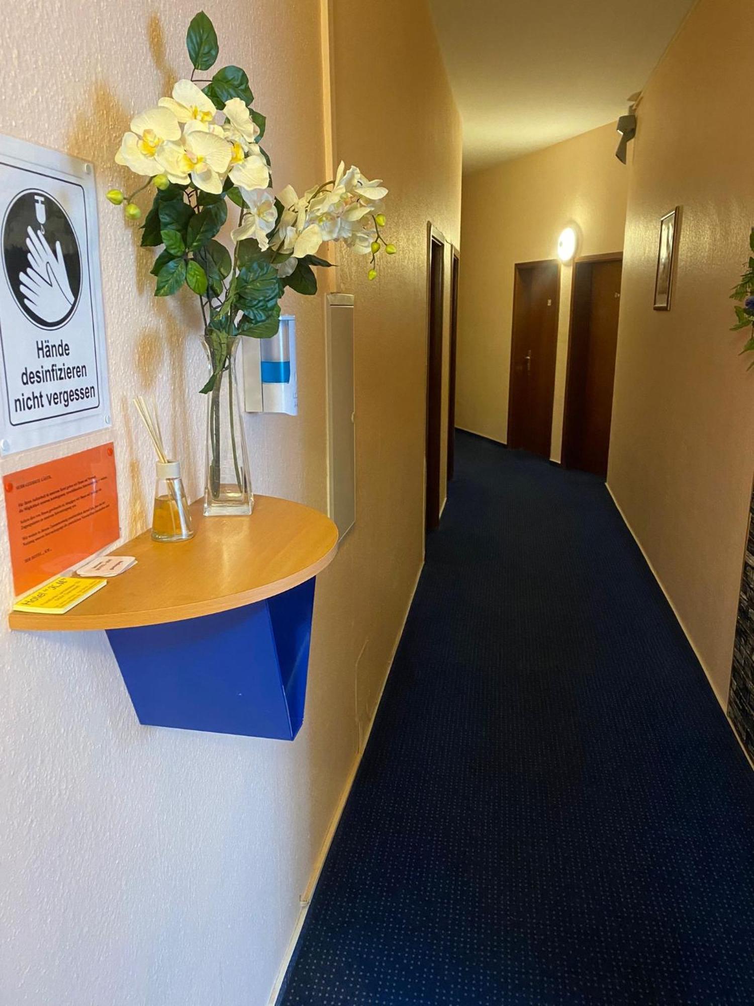 Hotel Km Darmstadt Kültér fotó